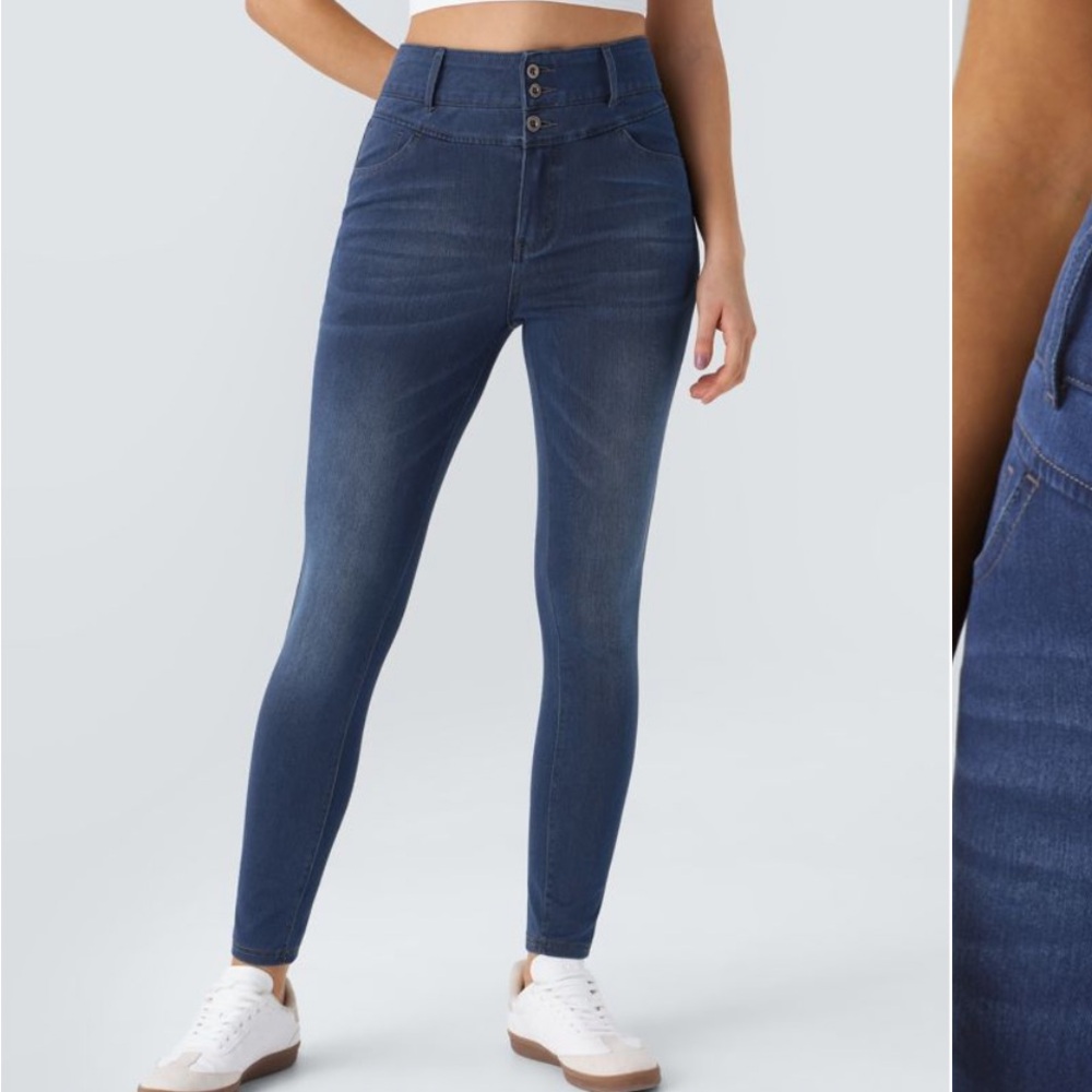 Halara stretchy jeans!